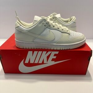 Nike white Sail Dunks new Coconut Milk